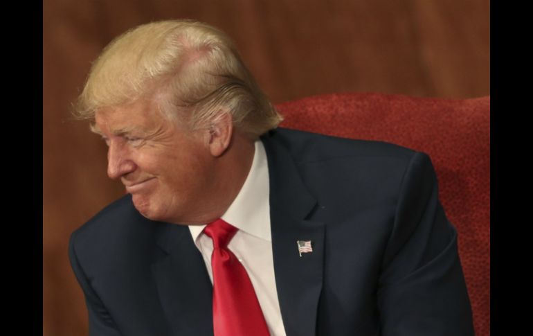 Trump asegura que de 80 mil trabajadores de GM en Flint en la década de 1970, sólo quedan ocho mil hoy. AP / S. Wenig