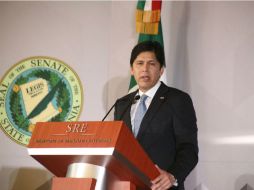 El senador demócrata señala que ni el color de piel, ni el estatus legal puede predeterminar el futuro. SUN / A. Leyva