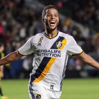 Gio arremete contra el Tri por situación de Jona