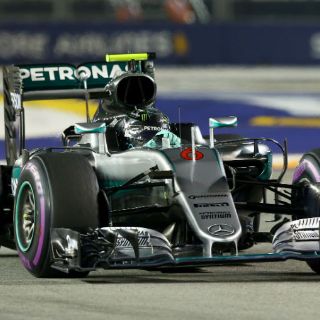 Rosberg regresa a la cima del campeonato
