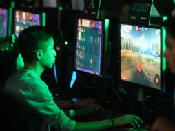 Una investigación demuestra que una de cada 10 personas ha jugado un videojuego de forma seguida entre 12 y 24 horas. EL INFORMADOR / ARCHIVO