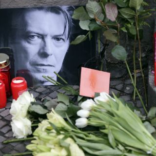 David Bowie podría haber muerto gracias a suicidio asistido
