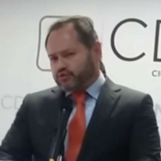 Miguel Ángel Mancera realiza ajustes en su gabinete