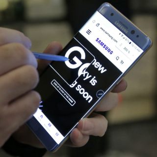 Samsung reporta casos de incendios en baterías en China