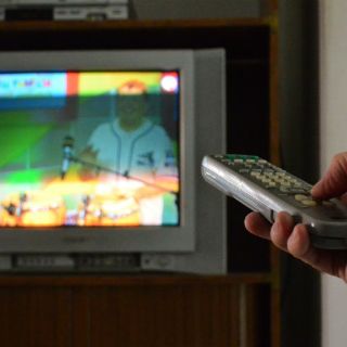 El IFT pide a Televisa, Telmex y Telcel ajustar ofertas