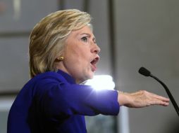 Clinton corre el riesgo de no obtener los mismos niveles de voto que Obama entre los hispanos y los afroamericanos. AP / J. Burbank