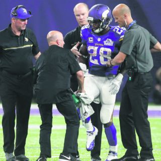 Llega Hillman como reemplazo de Peterson