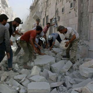 Mueren al menos siete civiles en bombardeos a barrios de Alepo