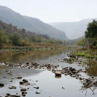 Retienen ganaderos a funcionarios y periodistas en Nayarit