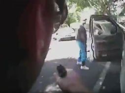 Kerr Purtney  se dirigió a la prensa después de que manifestantes tomaran por quinto día las calles de Charlotte. AFP / ESPECIAL