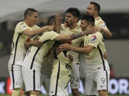 América empezó a sufrir para tener el esférico, pero su juego comenzó a mejorar al paso de los minutos. EFE / A. Cruz