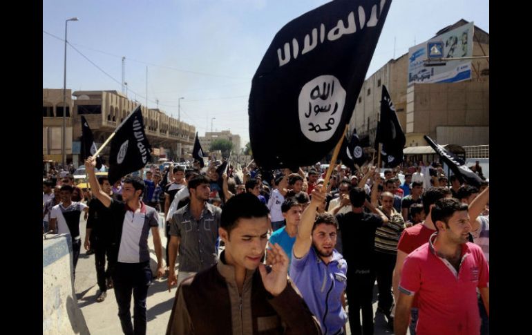 El atentado fue asumido por el EI, que indicó que el blanco de su ataque eran miembros de la milicia chií Badr. AP /