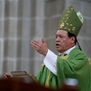 Cardenal destaca mensaje del Papa a favor de la familia