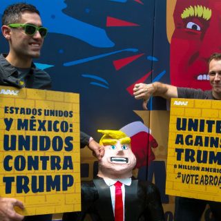 Estadounidenses en México llaman a votar contra Trump