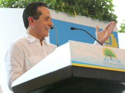 En Quintana Roo es inaplazable la transparencia y las cuentas claras a la sociedad, afirmó Carlos Joaquín. TWITTER / @CarlosJoaquin