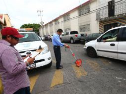 Hay 54 mil topes en la ciudad, sólo 5% de ellos tiene aval de la autoridad. EL INFORMADOR / ARCHIVO