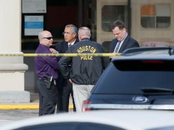 Los hechos fueron reportados poco después de las 06:30 horas locales en el estacionamiento del centro comercial al sur. AFP / B. Levey