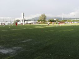 El ''Profe Cruz'' habría solicitado que el equipo practicara este martes ante la mirada de algunos estudiantes. EL INFORMADOR / J. Robles