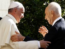 Francisco se entrevistó con Peres por última vez el 8 junio de 2014, en el Vaticano. AP / ARCHIVO