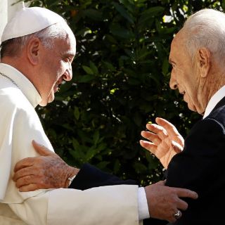 El Papa desea que la memoria de Shimon Peres inspire a la paz