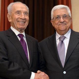 Abás envía telegrama de condolencias a la familia de Peres