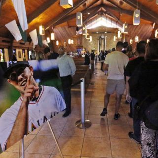 Marlins y fanáticos se despiden de José Fernández