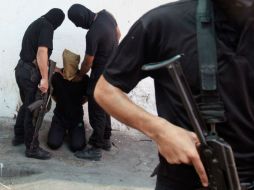 La ley islámica castiga con la pena de muerte a los culpables de asesinato, narcotráfico, hechicería y otros delitos. ESPECIAL /