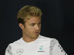 Rosberg no ha ganado en Sepang, aunque esta temporada consiguió victorias en circuitos en los que tampoco había alzado el puño. EFE / F. Ismail