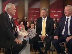 '¿Quién es su líder extranjero preferido? De cualquier continente, de cualquier país..' preguntó el entrevistador. YOUTUBE / MSNBC