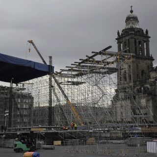 Montan escenario para Roger Waters en el Zócalo
