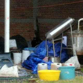 Desmantelan 'narcolaboratorio' en Tecalitlán