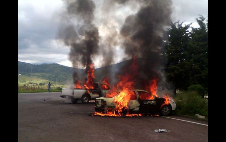 Los normalistas fueron detenidos el pasado 27 de septiembre después de incendiar varios vehículos. EFE / C. Aguirre