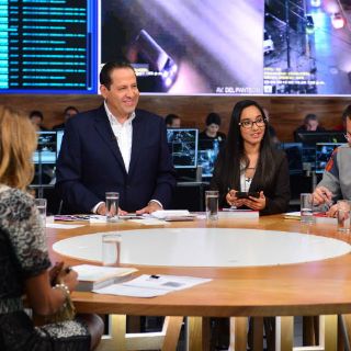 Eruviel Ávila dialoga con líderes de opinión tras su quinto informe