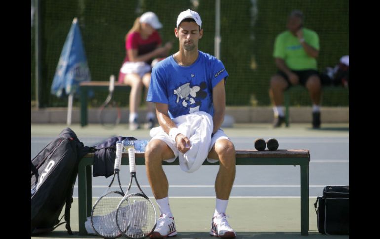 El tenista serbio tuvo un bajón de rendimiento a mitad de temporada, perdiendo en rondas tempranas en Wimbledon y los JO. AFP / A. Milosavljevic
