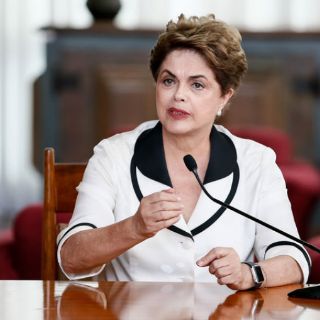 Rousseff presenta ante Tribunal recurso contra juicio político
