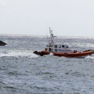 La Semar rescata a náufrago frente a costas de Belice