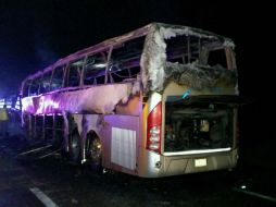 El accidente de la madrugada de este sábado dejó al menos 14 personas muertas. EFE / L. Monroy