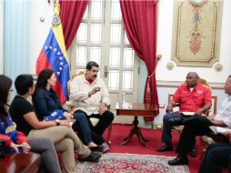 ‘Quiero que me acompañen en la ofensiva de estos últimos tres meses del año y más allá’, exclamó Maduro. TWITTER / @CorazonDelPSUV