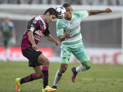 Acción del partido entre Querétaro y Santos en el Estadio La Corregidora. MEXSPORT / O. Martínez