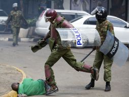 Varios ciudadanos se han manifestado para pedir el fin de los asesinatos que la Policía practica con impunidad. AP / ARCHIVO
