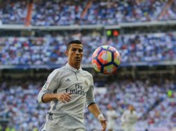 Su cuarto empate consecutivo, deja a los blancos en segunda posición provisional, empatado a puntos con los Colchoneros. AP / F. Seco