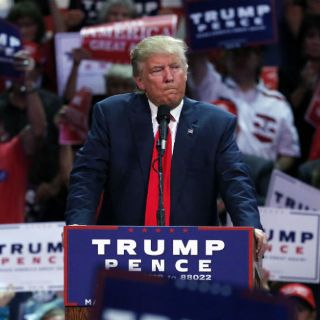 Trump cae 35 lugares en la lista de los 400 más ricos de EU