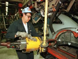 La armadora también está realizando ajustes para comenzar a fabricar nuevos modelos de camionetas 2017. EL INFORMADOR / ARCHIVO