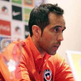 Ecuador y Chile quieren ganar en camino a Rusia 2018