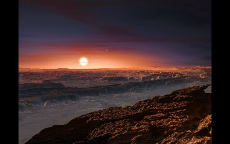 Se asemejaría un poco a Mercurio, como se ve en la imagen de lo que podría ser su superficie. AFP / M. Kornmesser