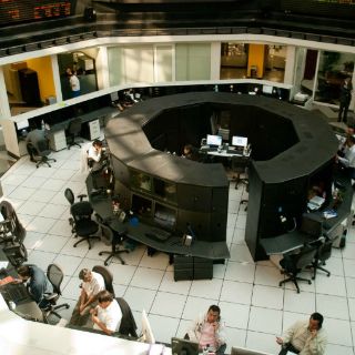 Bolsa Mexicana cierra con baja