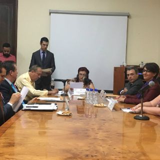 Diputados jaliscienses posponen discusión de presupuesto