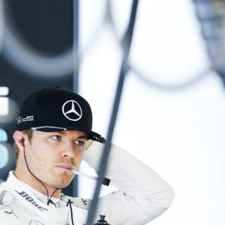 Rosberg supera a Hamilton en pruebas libres de Japón
