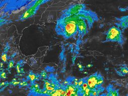 El SMN mantiene vigilancia sobre ambos sistemas aunque, debido a su distancia y trayectoria, no representan riesgo para México. TWITTER / @conagua_clima