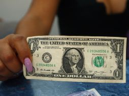 Para este viernes, la institución financiera prevé que el tipo de cambio cotice entre 19.20 y 19.38 pesos por dólar. EL INFORMADOR / ARCHIVO